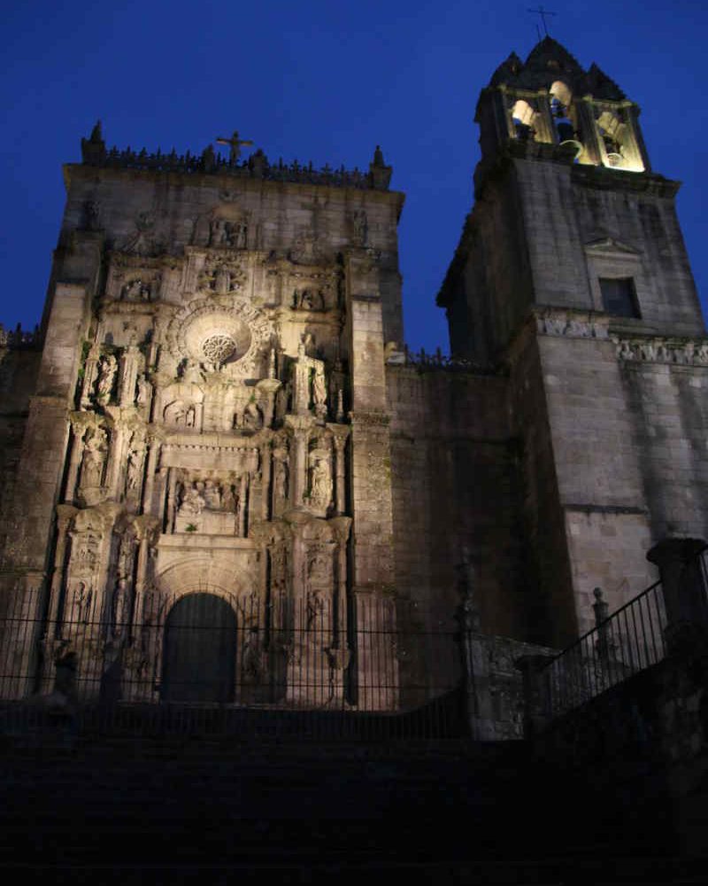 Pontevedra de noche | Walking Eating Galicia